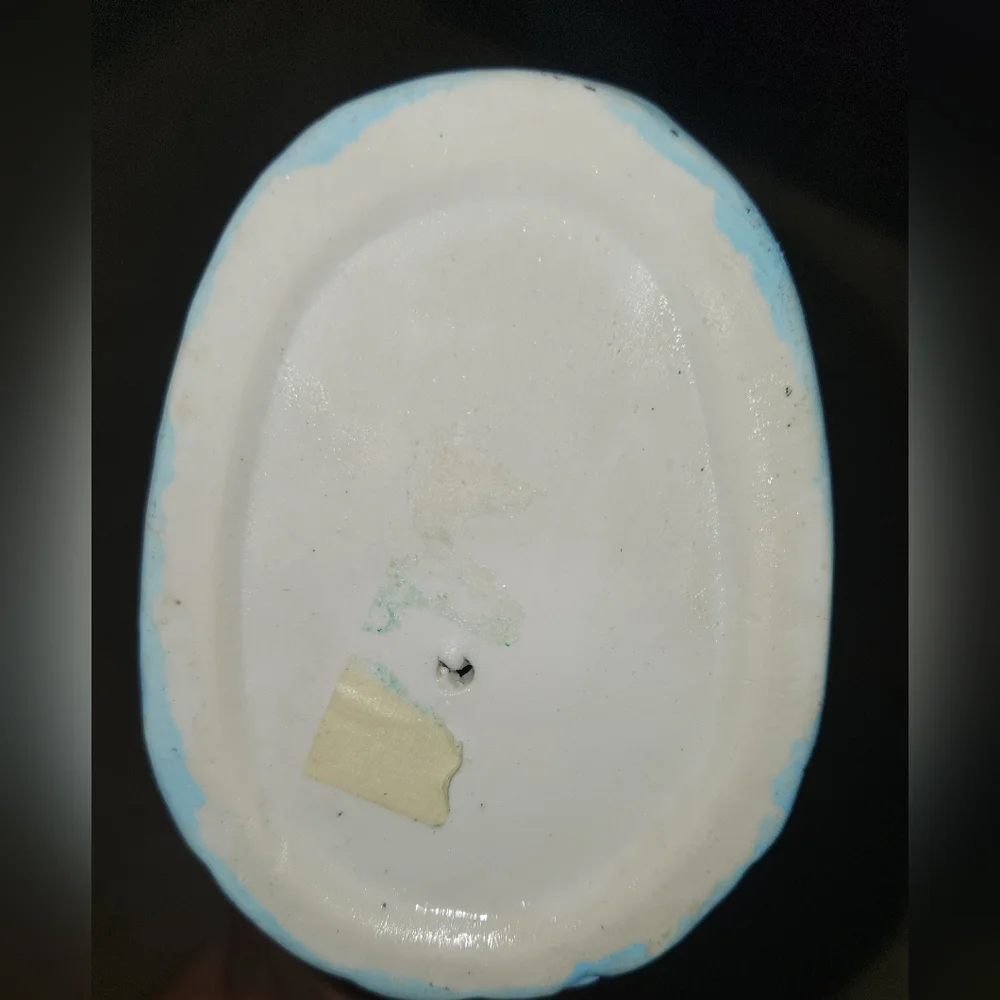 Vintage Unmarked Bluebird‎ With Babies Figurine